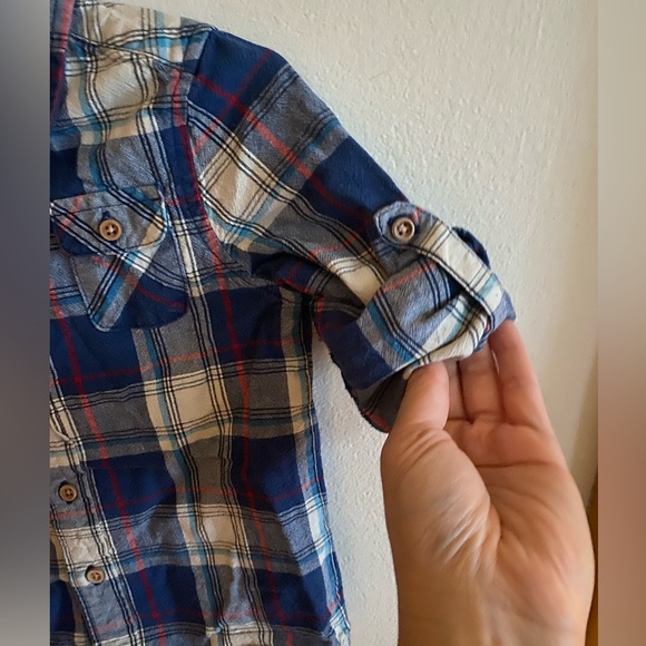 EGG baby roll up sleeve button down - Picture 2 of 3